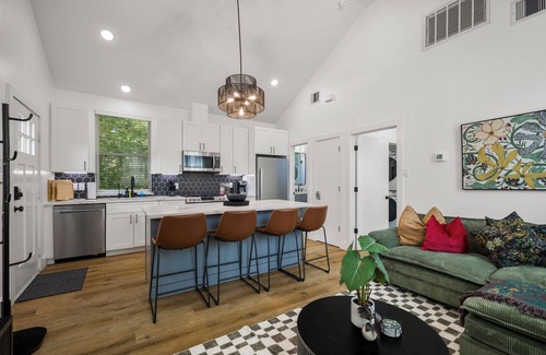 Greater East End Apartamento | Nestled Nook Bungalow #7031A @ EastEnd Revitalized