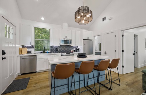Greater East End Apartamento | Nestled Nook Bungalow #7031A @ EastEnd Revitalized