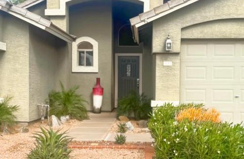 Lindsay Ranch Casa | Nestled on Nielson