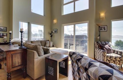 Happy Camp Hideaway Apartamento | Netarts Bay and Ocean Views