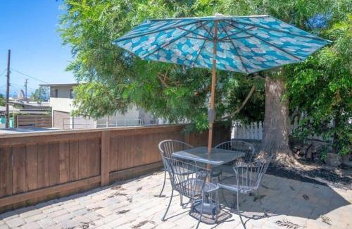 Ventura Apartamento | Netflix, Bikes, Stocked Kitchenette, Beach Gear