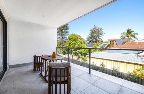 Southport Casa | Netflix Brand new 4BR Fast NBN AC Free Parking