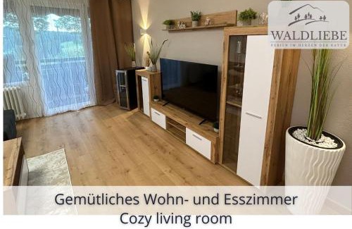 Schonach im Schwarzwald Apartamento | NEU Exklusives Apartment Waldliebe mit Indoor-Pool, Sauna, top Lage und Ausblick in die Natur, Hunde willkommen