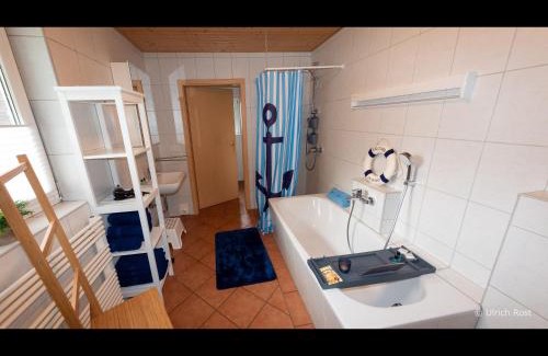Bockhorn Casa | NEU! Ferienhaus am grünen Kamp