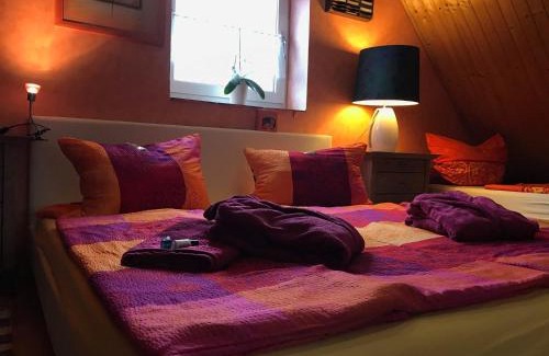 Pyrbaum Casa | NEU Ferienhaus mit Poolhalle und Sauna