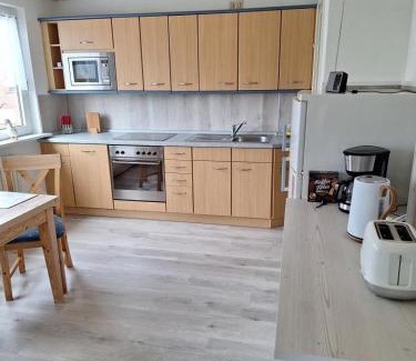 Zetel Apartamento | NEU! Ferienwohnung Friesland Zetel