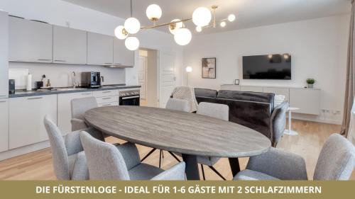Bayreuth Apartamento | NEU FEWO FUERSTENLOGE 1-6 Pers hinter dem Markgräflichen Opernhaus - 2 Schlafzimmer mit Boxspringbetten 4 Einzel oder 2 Doppelbetten, Balkon und Einbauküche, Barrierearm