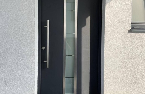 Oberasbach Casa | Neu gebautes komplettes Reihenhaus