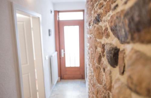 Wittlich Apartamento | NEU - Historisches Ferienhaus nahe Mosel & Eifel - Zentrum Wittlich - 4 Personen