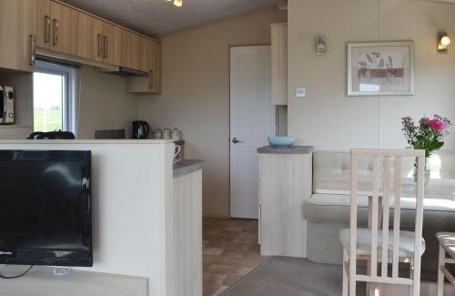 Llanfachraeth Casa | Neuadd Wen Cottages - Porthdy Crey R Wen