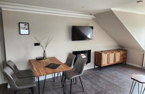 Schwerin Apartamento | Neumühler Hof- stilvolle Ferienwohnung "Lisa", kostenfreie Parkplätze und Netflix