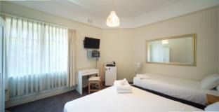 Neutral Bay Hotel | Neutral Bay Lodge