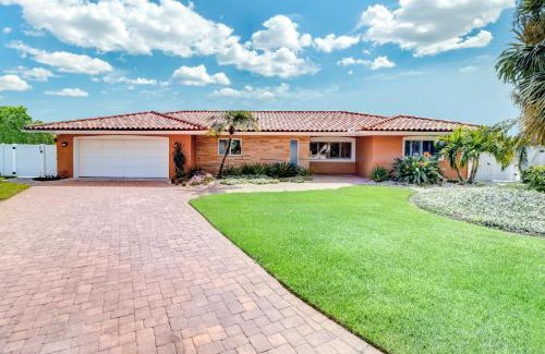 Causeway Isles Casa | Neverending Paradise