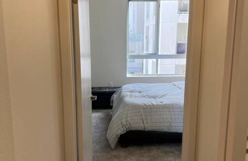 Beverly Hills Apartamento | NEW 1 BD BR LUX West Hollywood: Pool/Parking/Gym