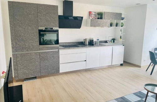 South Bonnevoie Apartamento | New 1 bedroom in City Center- Terrace
