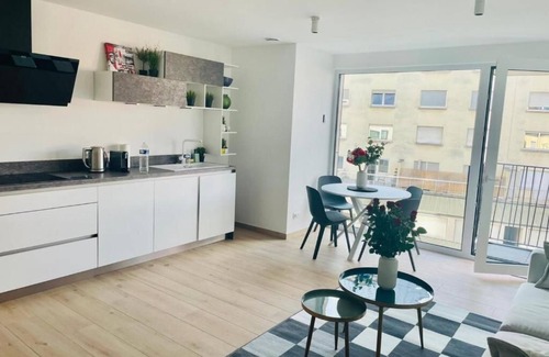 South Bonnevoie Apartamento | New 1 bedroom in City Center- Terrace