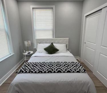 Passyunk Square Apartamento | New 1BR Walk to Pats & Genos