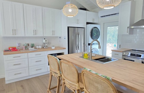 Great Exuma Villa | NUEVA villa JUSTO EN LA PLAYA de Hoopers Bay con jardines tropicales privados