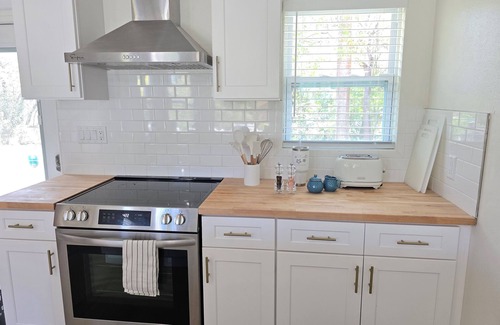 Great Exuma Villa | NUEVA villa JUSTO EN LA PLAYA de Hoopers Bay con jardines tropicales privados