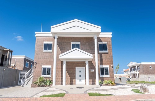 Washington Apartamento | New 2 bed 2 bath Cass Bubali close to Eagle Beach!