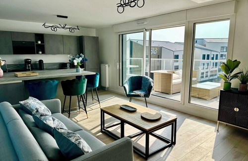 Parame Apartamento | NEW 2 bedroom apartment with terrace saint Malo
