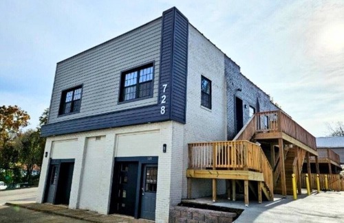 Maryville Apartamento | New 2 BR Unit in Prime Location (103)