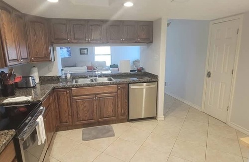 South Padre Island Condominio | NEW! * 2 Levels * Pool * Near Beach * 2 Patios