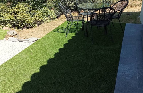 Forcalqueiret Condominio | New 2-room house in property annex in Green Provence