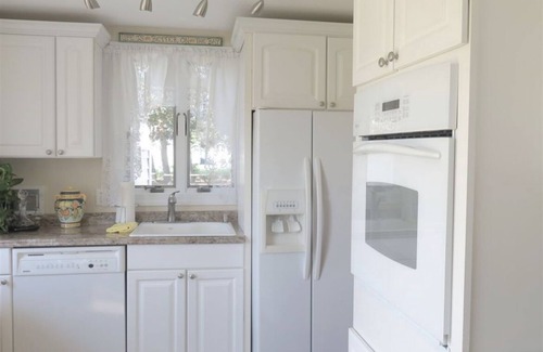 North Cape May Cabaña | * Alquiler nuevo 2020 * * Limpio-Amplio- Moderno * Completamente cercado * Nuevo * Renovado