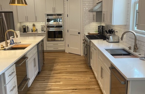 Smith Mountain Lake Casa | NEW 2024! LUXURY LAKEFRONT!Chef's Kitchen, Elevator, Firepit, Bar, Gameroom!