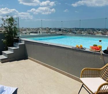 Kallithea Apartamento | New 2BD aprt with Shared Rooftop Pool D3