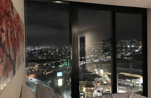 Tijuana Apartamento | Nuevo 2bed / 2ba frente al Caliente / Xoloizcuintles Stadium & Casino