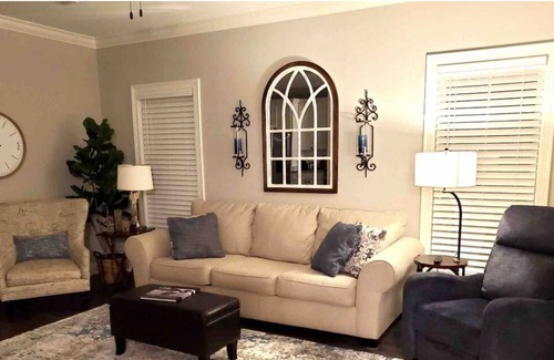 Zachary Casa | New 2BR/2BA Home In The Heart Of Zachary