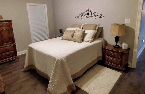Zachary Casa | New 2BR/2BA Home In The Heart Of Zachary