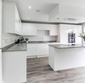 Hemel Hempstead Apartamento | New 3 Bed Home with Free Parking