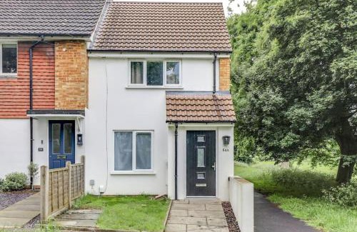Hemel Hempstead Apartamento | New 3 Bed Home with Free Parking