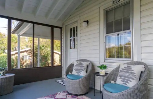 Royal Pines Casa | New! 3-Bedroom Boho Retreat in South Asheville