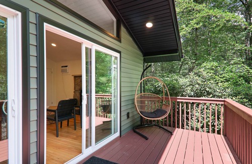 Long Pond Casa | ★New 3 Bedroom Cabin★ near Kalahari, Camelback, and all Activities🚣🚴‍♂️ 🏂🌲🐻