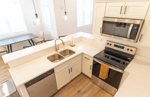 Jackson Casa | New - 3 Bedroom Downtown Escape