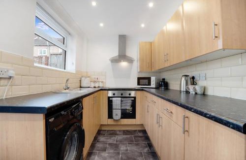 Spennymoor Casa | NEW! 3-Bedroom Homey Vibes in Stratton, Sleeps 6
