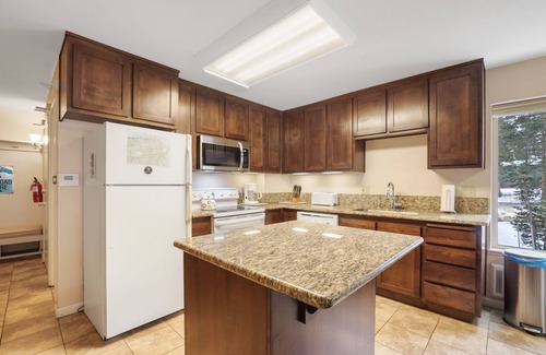 Kirkwood Condominio | NEW! 3 Bedroom Kirkwood Condo – Base Camp
