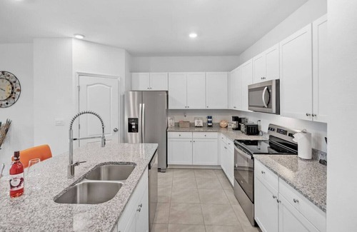 St. Augustine Casa | New 3-Bedroom Lakeview Townhouse
