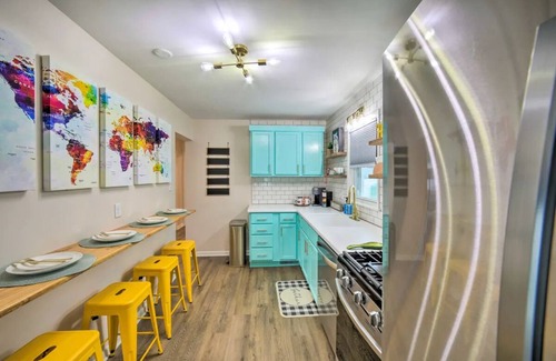 Michigan City Casa | *New* < 3 Miles to Beach + Casino + Zoo + Shopping!