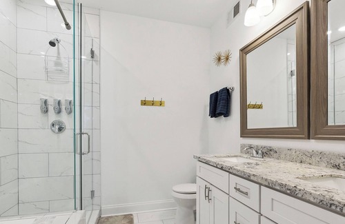 Fairgrounds Apartamento | *New* 3br w/ Jacuzzi
