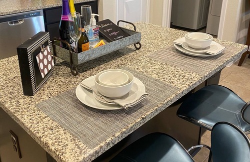 San Marcos Casa | New 4 Bedrm Hm Pet Friendly Close to NB~Austin~SA Special Rates for longer stays