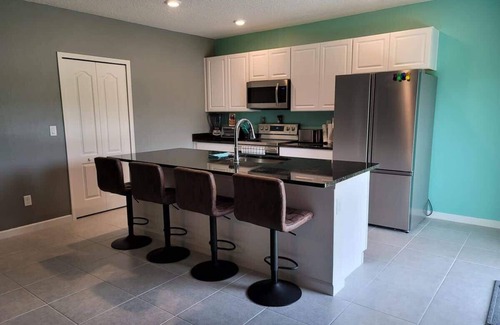 Kingsland Casa | 111 College: 4 BR, 2 BA House in Kingsland, Sleeps 12