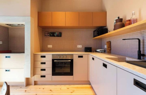 Colares Casa | New 4-bedroom apartment with sea view 400m from the beach