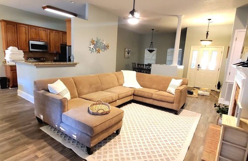 Gulf Park Estates Casa | NEW 4 bedroom home with pool. Sleeps 9!