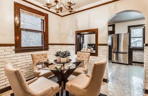 Detroit Casa | NEW! 4BR University District Parking, Backyard & Patio