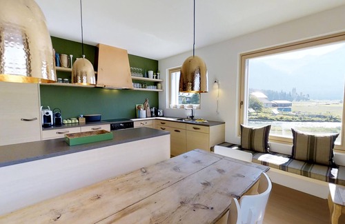 Celerina-Schlarigna Apartamento | Apartamento nuevo de 5.5 habitaciones (construido en 2014) en 1. Piso de unos 160m2 aprox.